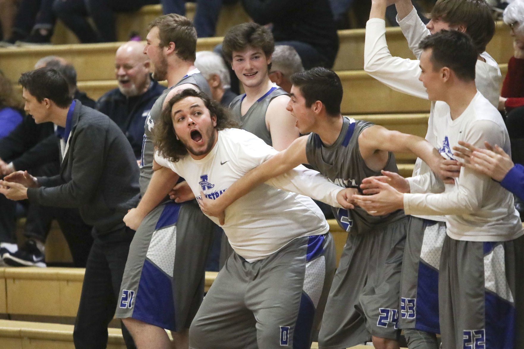Amity vs. Dayton 3A Boys Semifinals